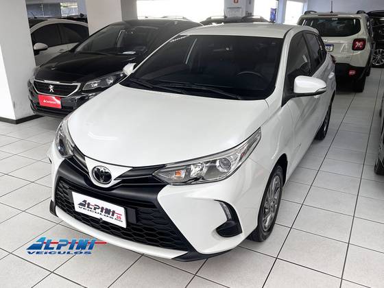 TOYOTA YARIS 1.5 16V FLEX XS MULTIDRIVE TOYOTA YARIS 1.5 16V FLEX XS MULTIDRIVE